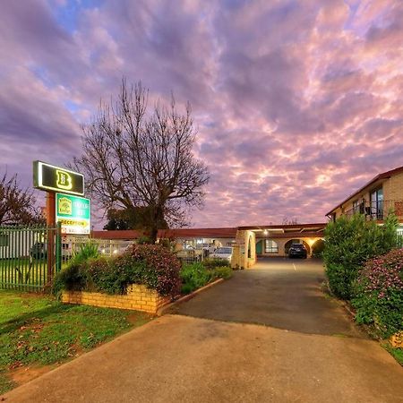 Forest Lodge Motor Inn & Restaurant Dubbo Exterior photo